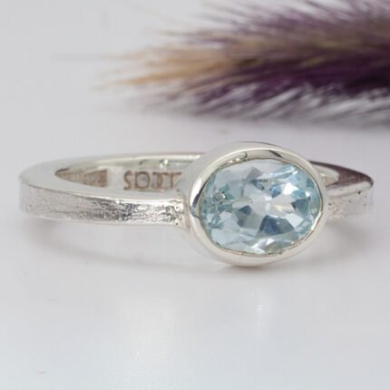 Anillo Ale con Topacio Oval